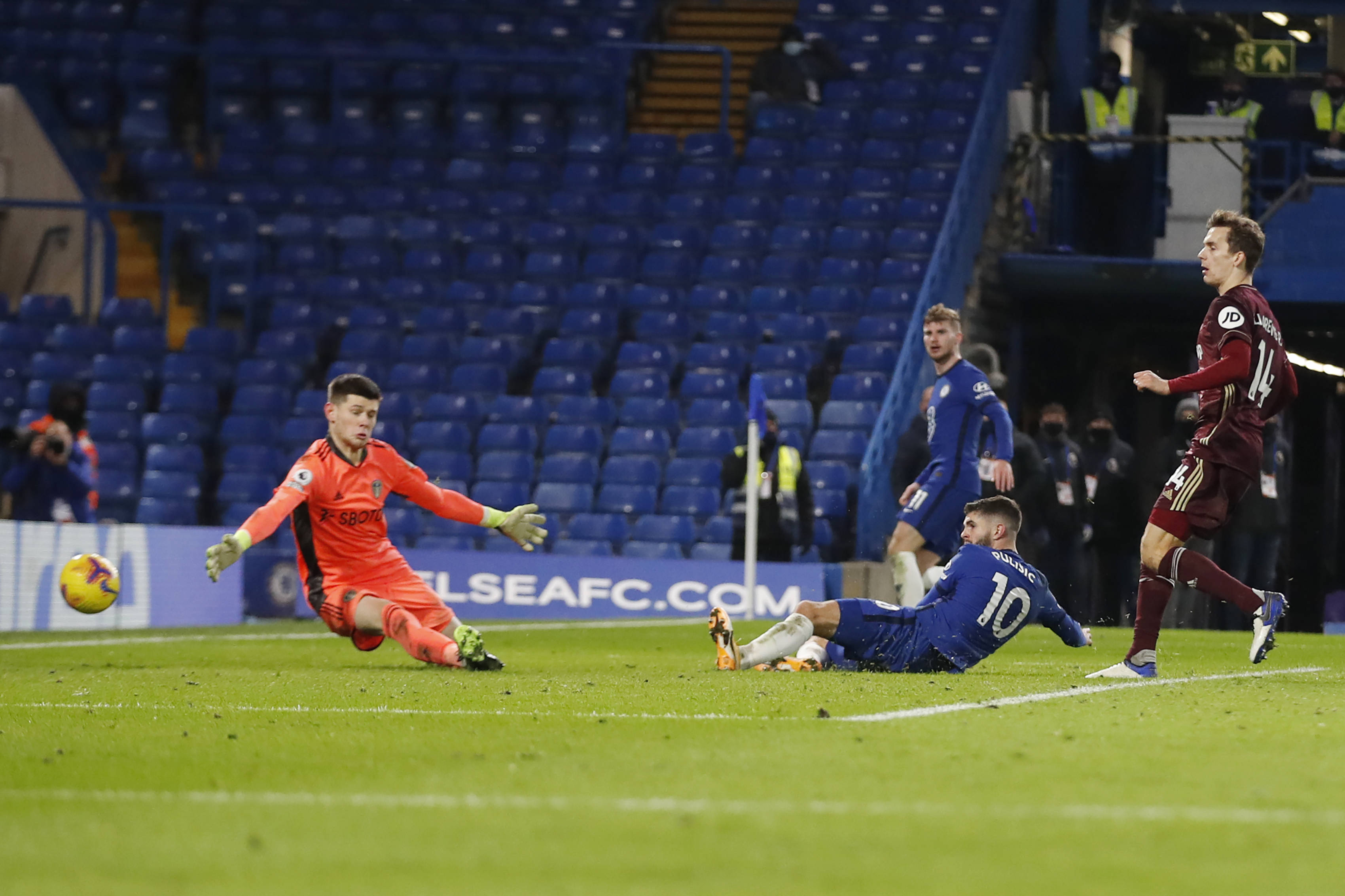 也在社交媒 也在社交媒