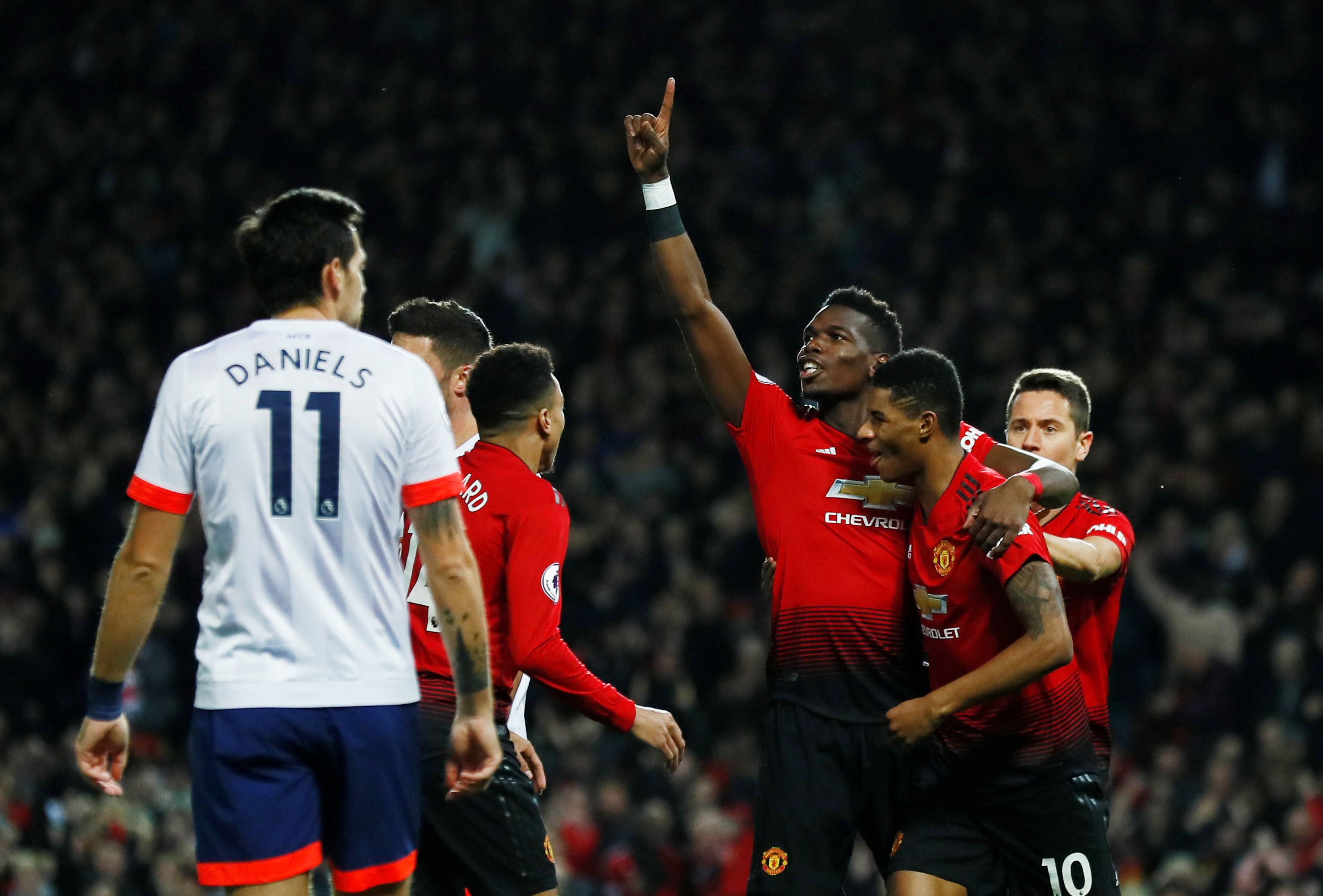 往更高荣誉 往更高荣誉